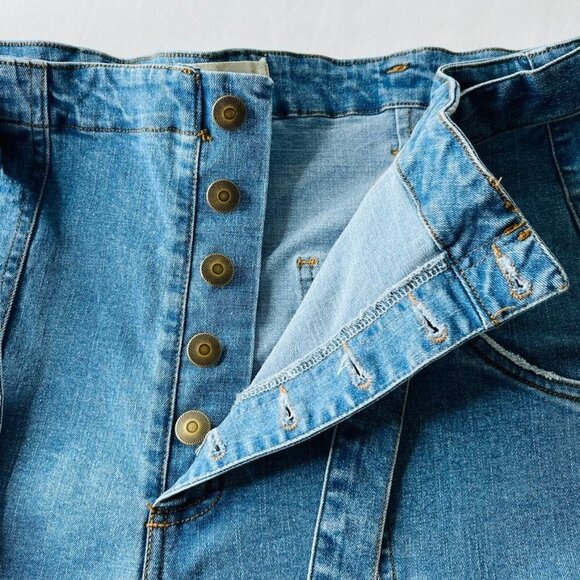 Chelsea & Violet Women's Wide Leg Crop Jeans Size 31 High Rise Button Fly - Picture 10 of 14